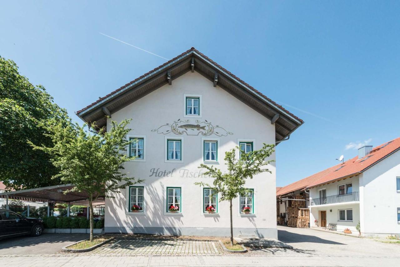 Hotel Fischerwirt Ismaning Exterior photo